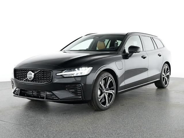 Onyx black / metallic Gebraucht 2025 Volvo V60 Ultra Kombi | 52.949 € - Bild 1/3