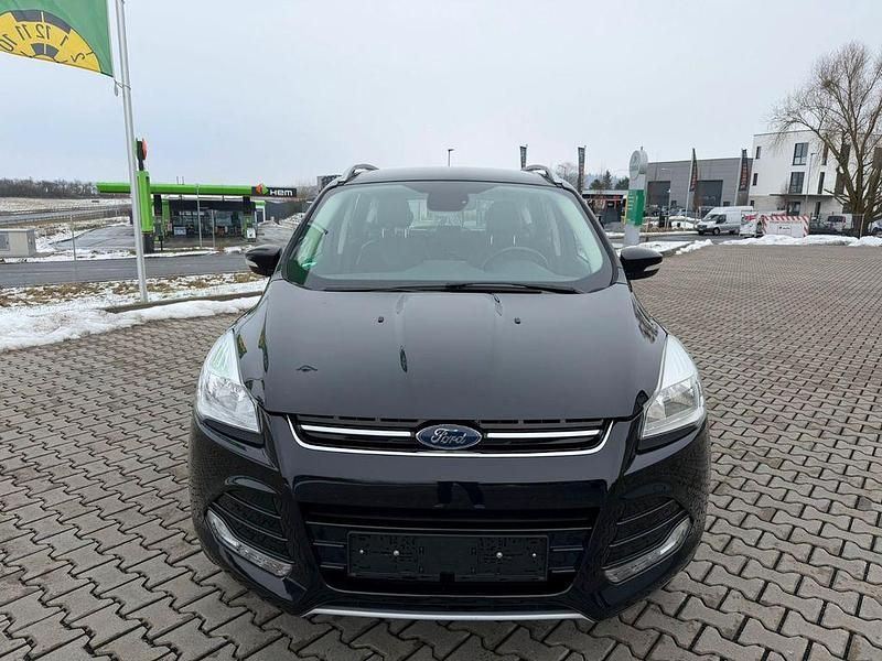 Gebraucht Ford Kuga SYNC Edition 179 PS (131 kW) 2016 Schwarz SUV