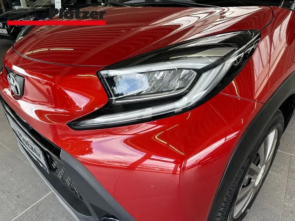 Gebraucht Toyota Aygo X X-plore 72 PS (52 kW) 2022 Braun SUV