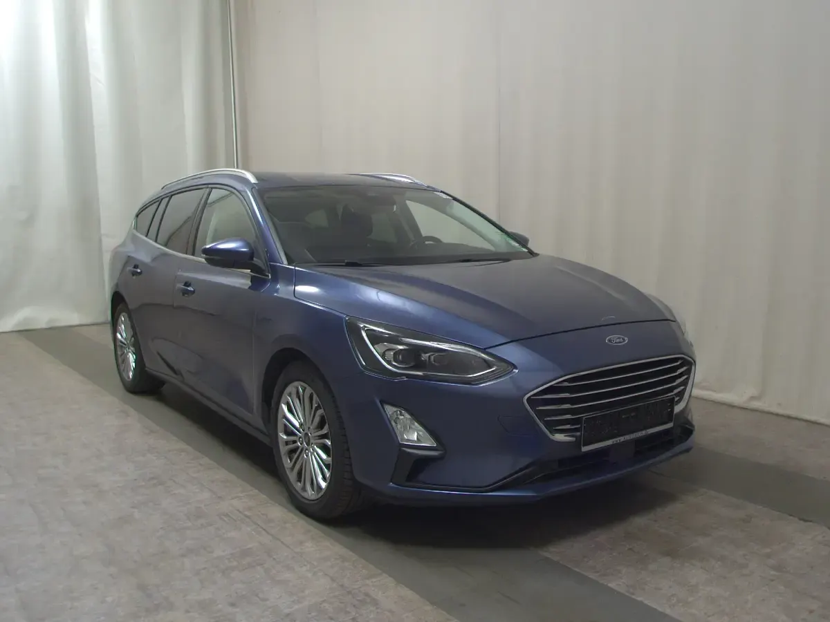 Gebraucht Ford Focus Titanium X 150 PS (110 kW) 2020 Blau Limousine