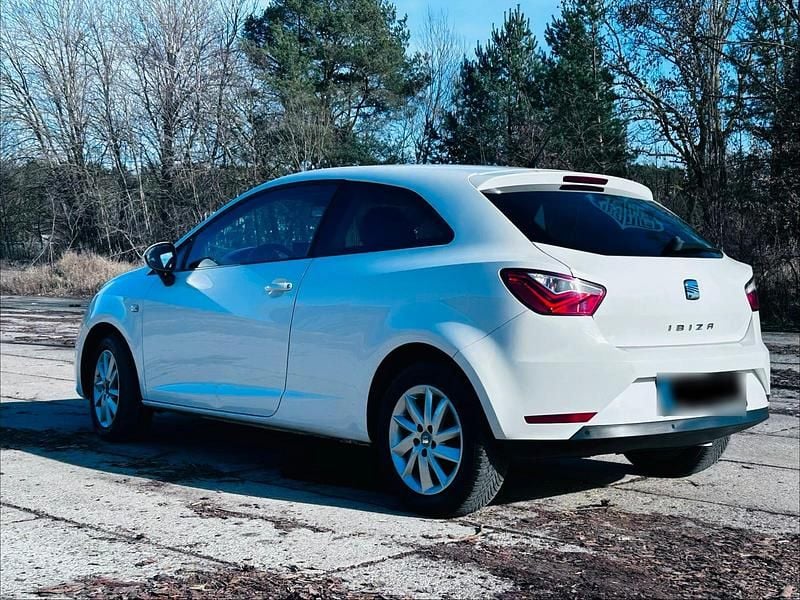 Gebraucht Seat Ibiza I-Tech 70 PS (51 kW) 2013 Weiß Kleinwagen