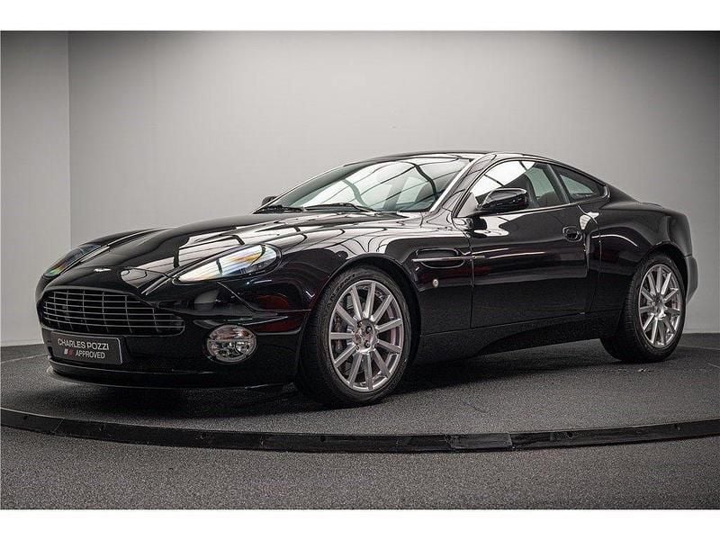 Schwarz Gebraucht 2008 Aston Martin Vanquish | 164.900 € - Bild 1/4