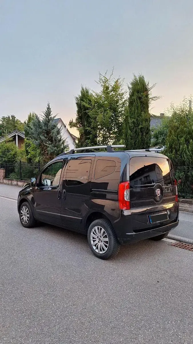 Gebraucht Fiat Qubo Dynamic 75 PS (55 kW) 2010 Schwarz Van / Kleinbus