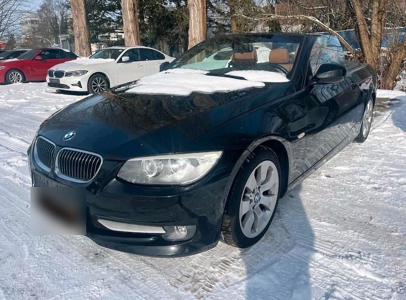 Gebraucht BMW 335 Cabriolet 306 PS (225 kW) 2011 Schwarz Cabrio