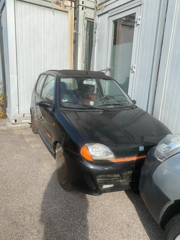 Schwarz Gebraucht 1999 Fiat Seicento Abarth Kleinwagen | 300 € - Bild 1/1