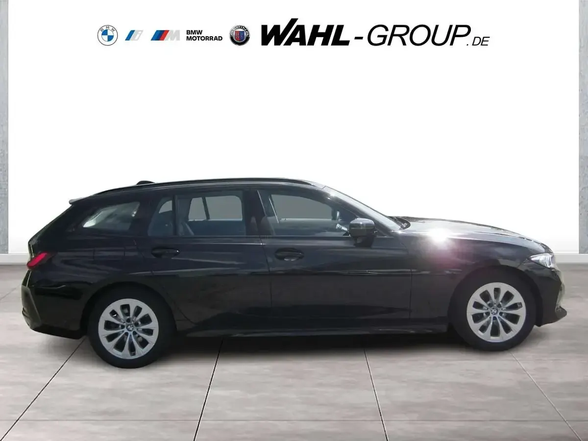Gebraucht BMW 318 Shadowline 150 PS (110 kW) 2023 Schwarz ii Kombi