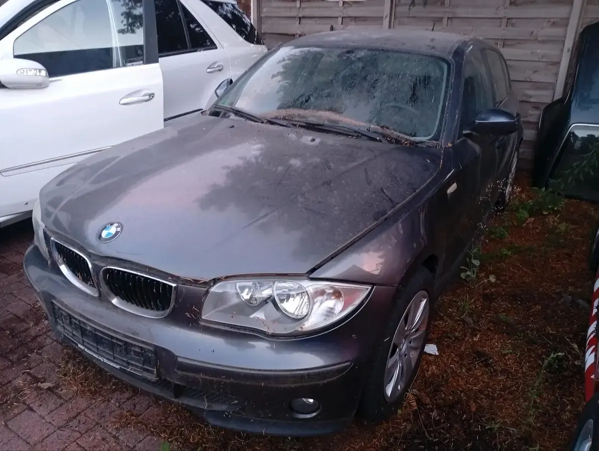 Gebraucht BMW 116 116 PS (85 kW) 2005 Grau Kleinwagen