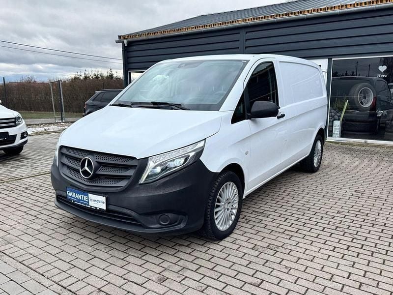 Gebraucht Mercedes Vito 190 PS (139 kW) 2015 Weiß Van