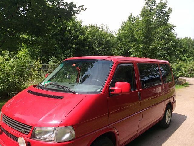 Gebraucht VW Multivan 139 PS (102 kW) 1997 Rot Van