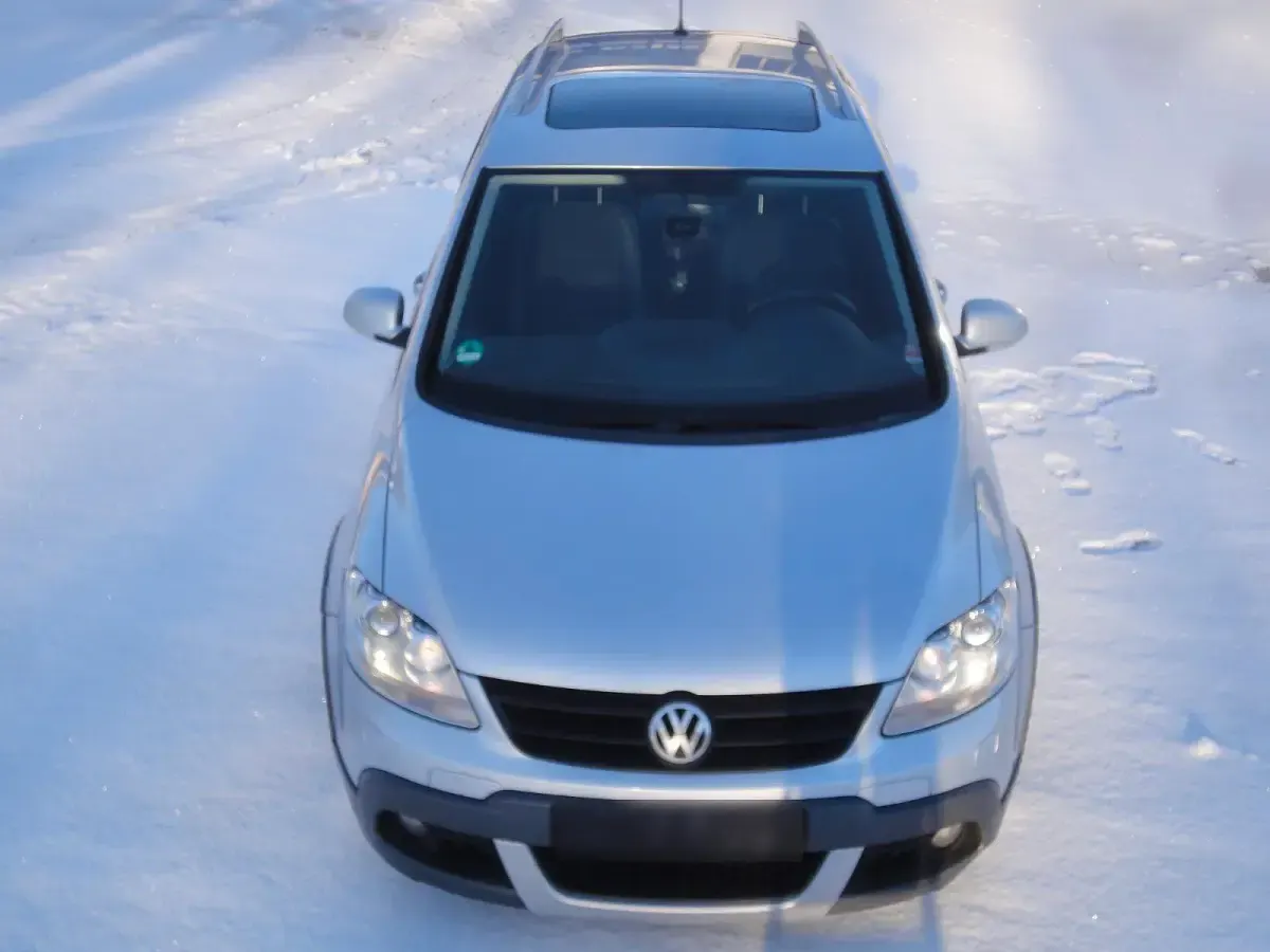 Gebraucht VW Golf Plus Cross 140 PS (102 kW) 2008 Silber Limousine