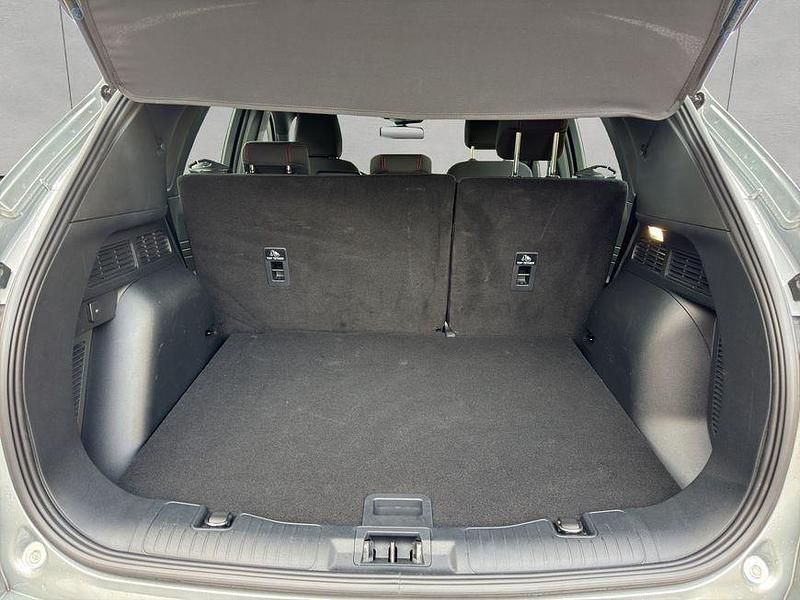 Gebraucht Ford Kuga ST-Line 150 PS (110 kW) 2023 Silber SUV