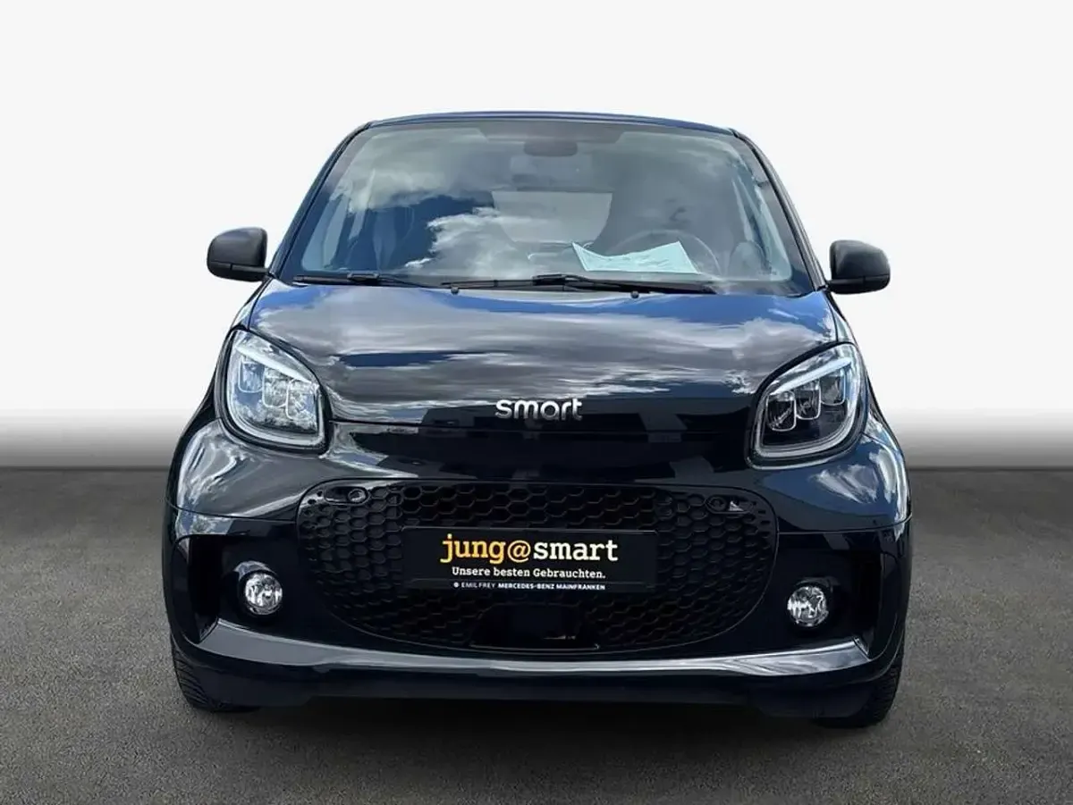 Gebraucht Smart ForTwo Coupé Passion Exclusive 60 kW (82 PS) 2024 Bodypanels in black Kleinwagen