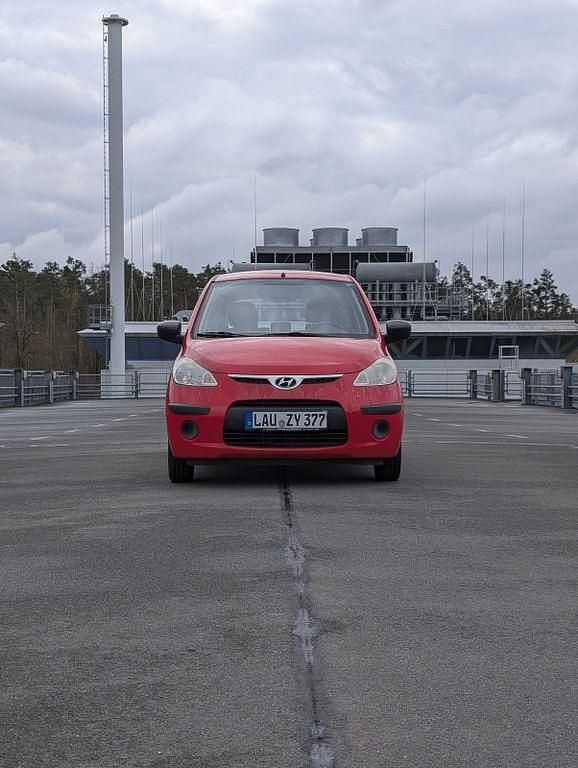 Gebraucht Hyundai i10 Classic 67 PS (49 kW) 2009 Rot Kleinwagen