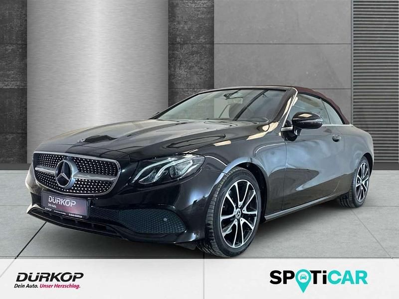 Obsidianschwarz metalliclack Gebraucht 2018 Mercedes E200 Avantgarde Cabrio | 31.450 € (Etwas zu teuer) - Bild 1/4