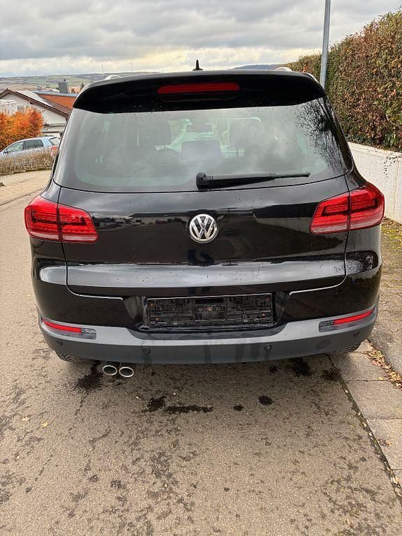 Gebraucht VW Tiguan S 184 PS (135 kW) 2016 Schwarz SUV