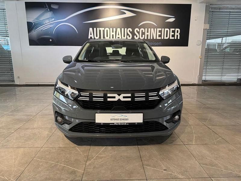 Gebraucht Dacia Sandero Expression 101 PS (74 kW) 2025 Grau Limousine