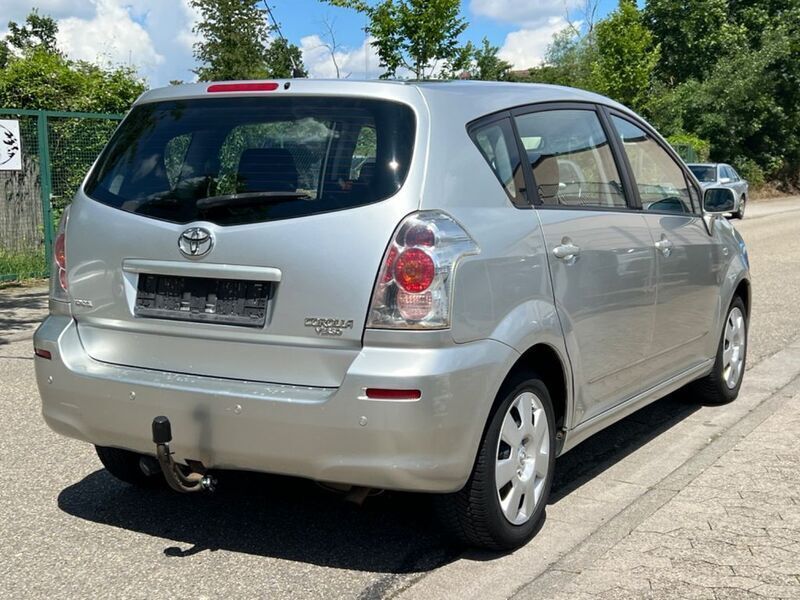 Gebraucht Toyota Corolla Verso Sol 110 PS (80 kW) 2005 Silber Van / Kleinbus
