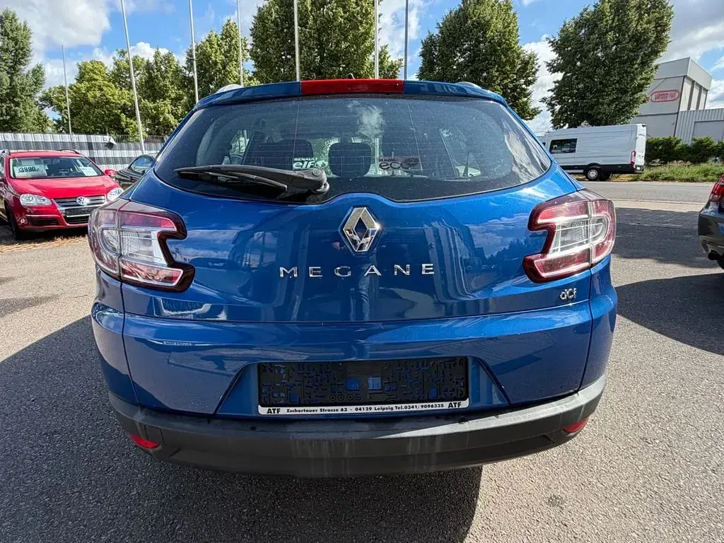 Gebraucht Renault Mégane Dynamique 110 PS (80 kW) 2011 Blau Limousine