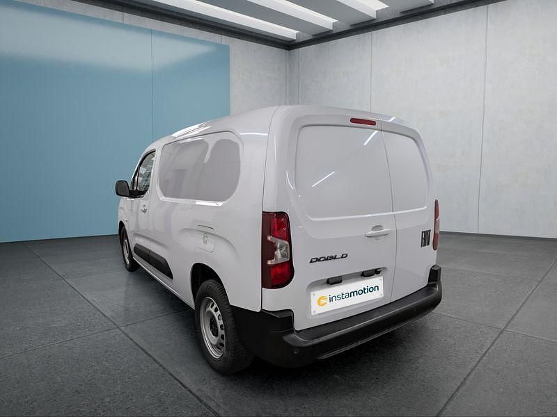Gebraucht Fiat Doblò 131 PS (96 kW) 2024 Weiß Van / Kleinbus