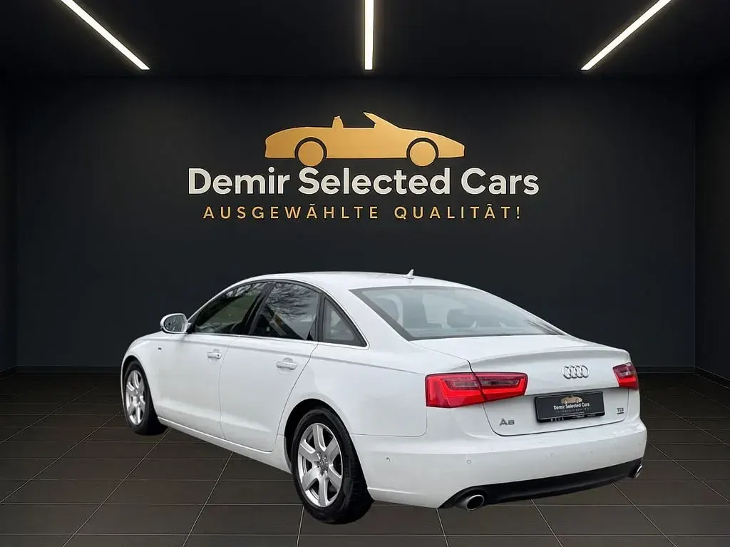 Gebraucht Audi A6 Business 245 PS (180 kW) 2014 Weiß Limousine