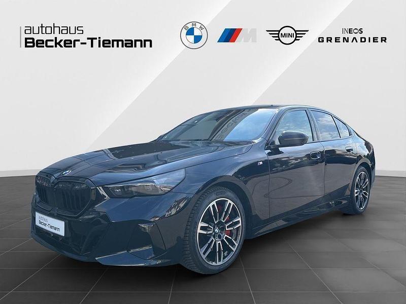 M carbonschwarz Gebraucht 2025 BMW 540 Performance Limousine | 69.810 € (Guter Preis) - Bild 1/4