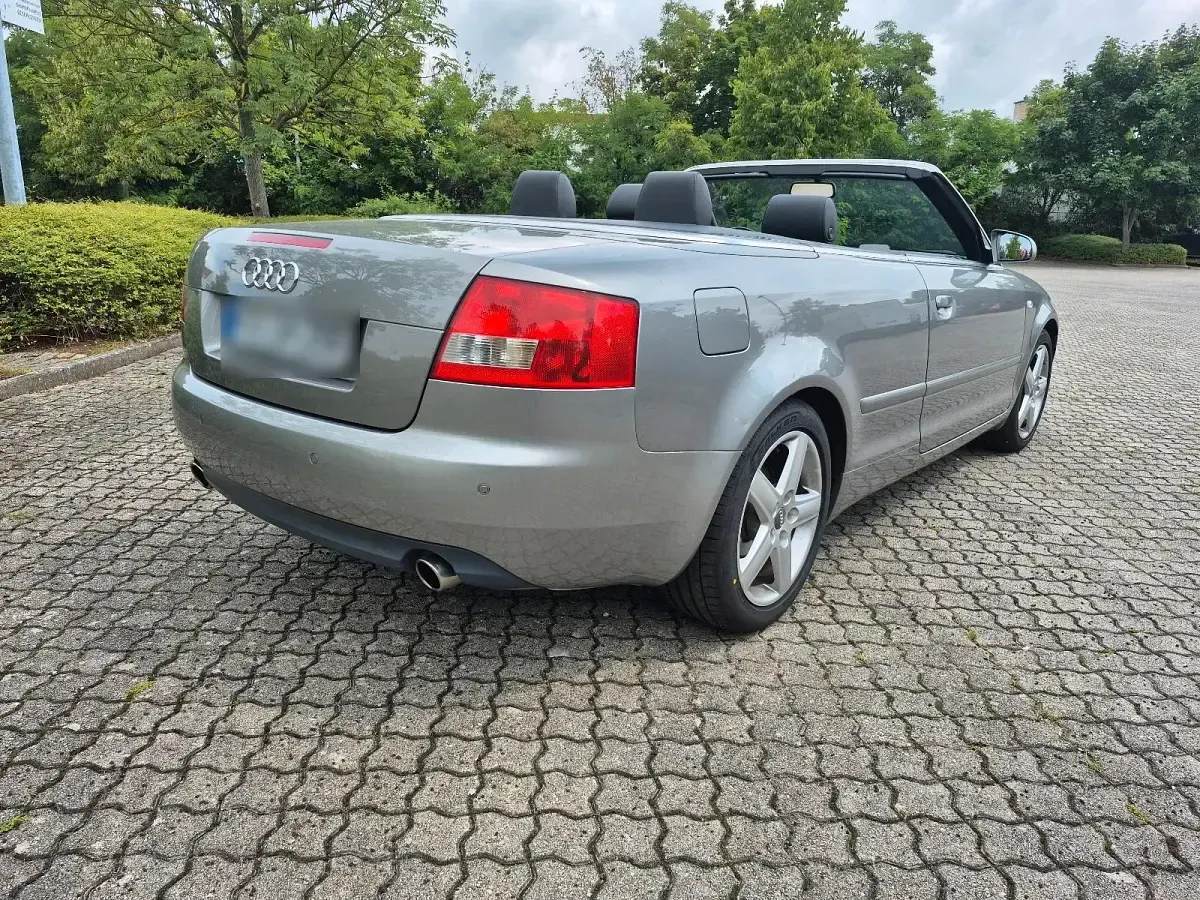 Gebraucht Audi A4 Cabriolet 170 PS (125 kW) 2003 Silber Cabrio