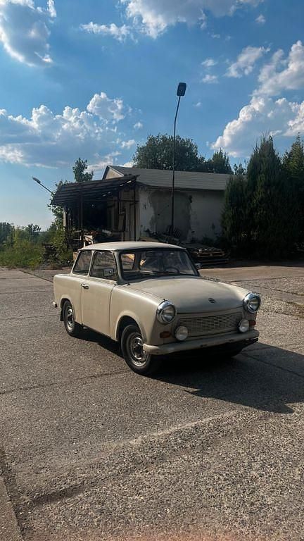 Beige Gebraucht 1978 Trabant 601 Limousine | 3.500 € - Bild 1/4