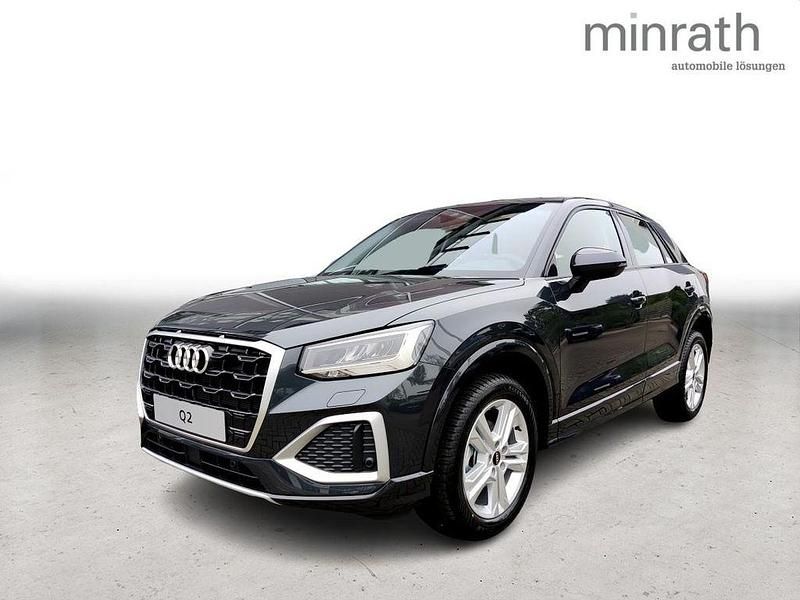 Grau Gebraucht 2025 Audi Q2 Advanced SUV | 28.449 € (Etwas zu teuer) - Bild 1/4