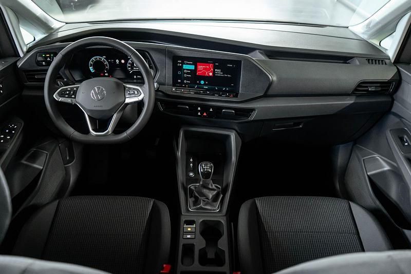 Neu VW Caddy 116 PS (85 kW) 2026 Puregrey Van / Kleinbus