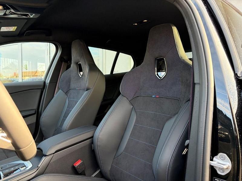 Neu BMW M135 Performance 300 PS (220 kW) 2025 Schwarz Kleinwagen