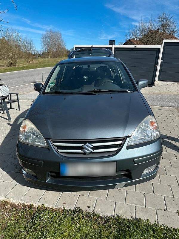 Gebraucht Suzuki Liana 107 PS (78 kW) 2007 Grau Limousine