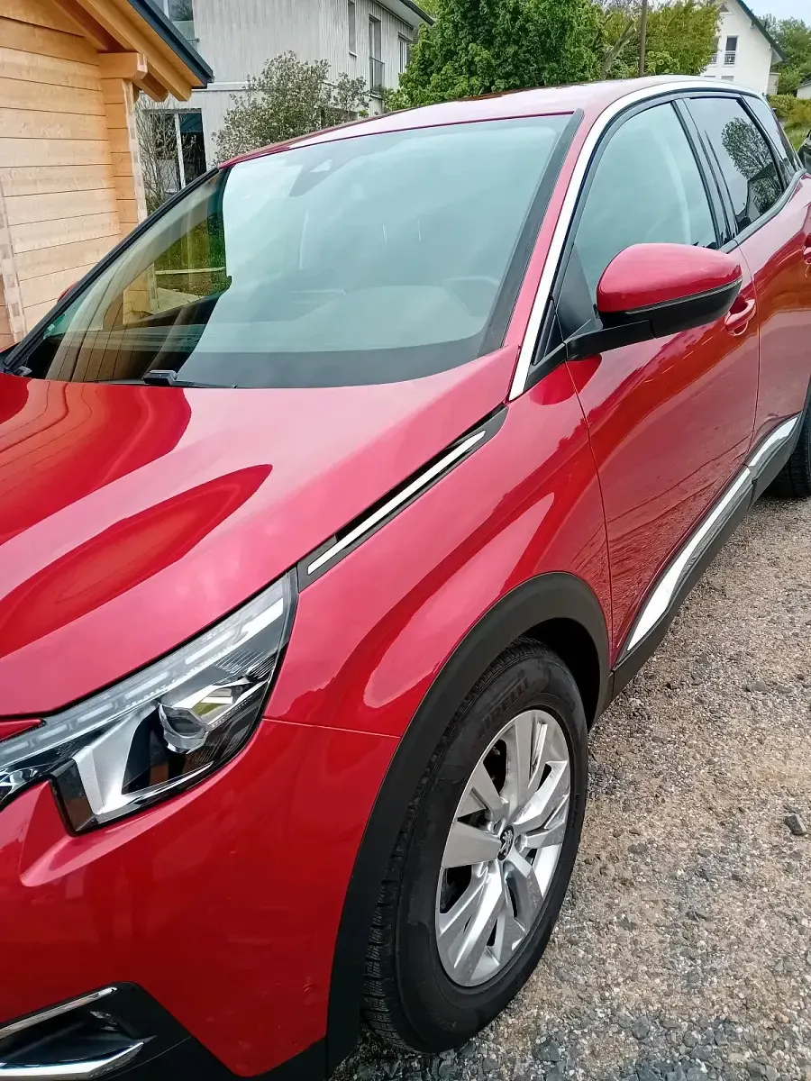 Gebraucht Peugeot 3008 180 PS (132 kW) 2019 Rot SUV