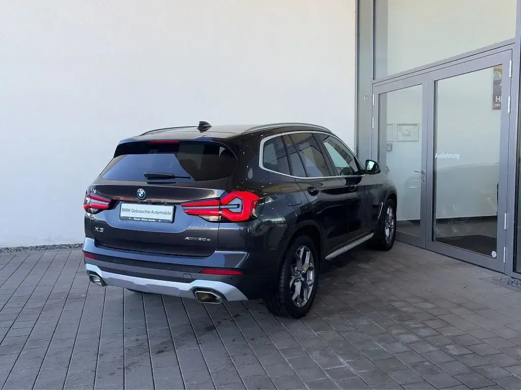 Gebraucht BMW X3 Sport Line 292 PS (214 kW) 2023 Sophistograu brillanteffekt me SUV
