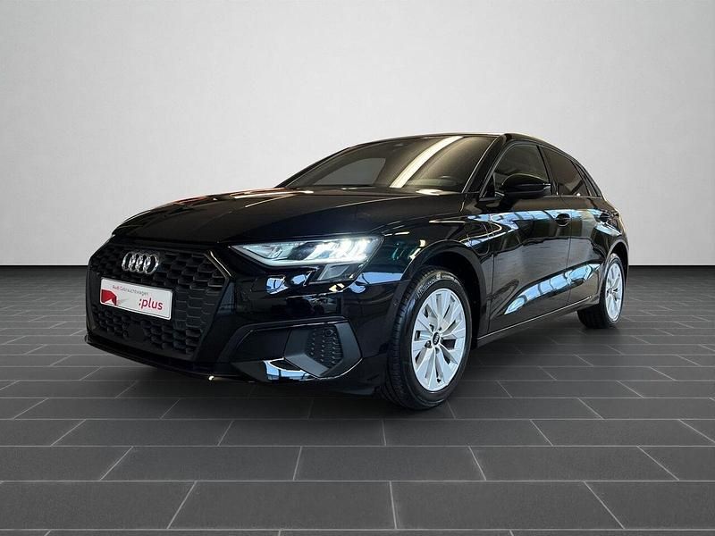 Schwarz Gebraucht 2022 Audi A3 e-tron Ambiente Kleinwagen | 23.890 € (Guter Preis) - Bild 1/4