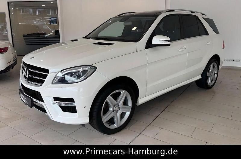 Weiß Gebraucht 2014 Mercedes ML350 AMG line SUV | 24.990 € (Etwas zu teuer) - Bild 1/4