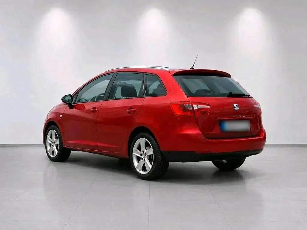 Gebraucht Seat Ibiza ST Style 105 PS (77 kW) 2011 Rot Kombi