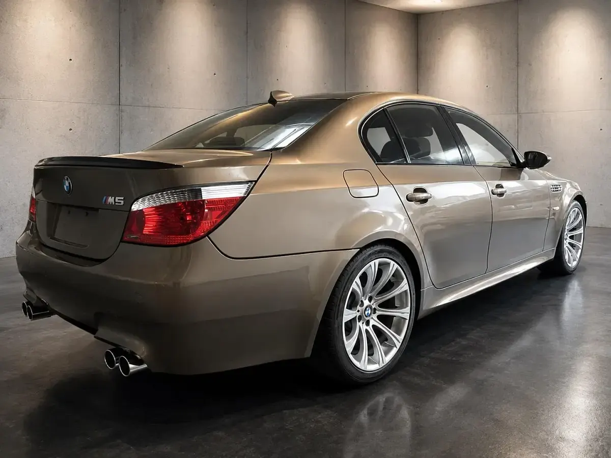Gebraucht BMW M5 507 PS (372 kW) 2006 Braun Limousine