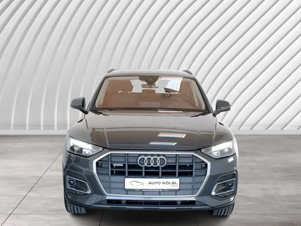 Gebraucht Audi Q5 204 PS (150 kW) 2023 Manhattangrau metallic SUV