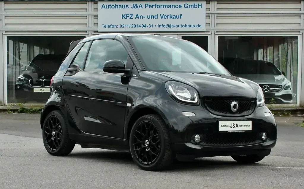 Gebraucht Smart ForTwo Cabrio Brabus 117 PS (86 kW) 2019 Nachtschwarz Cabrio