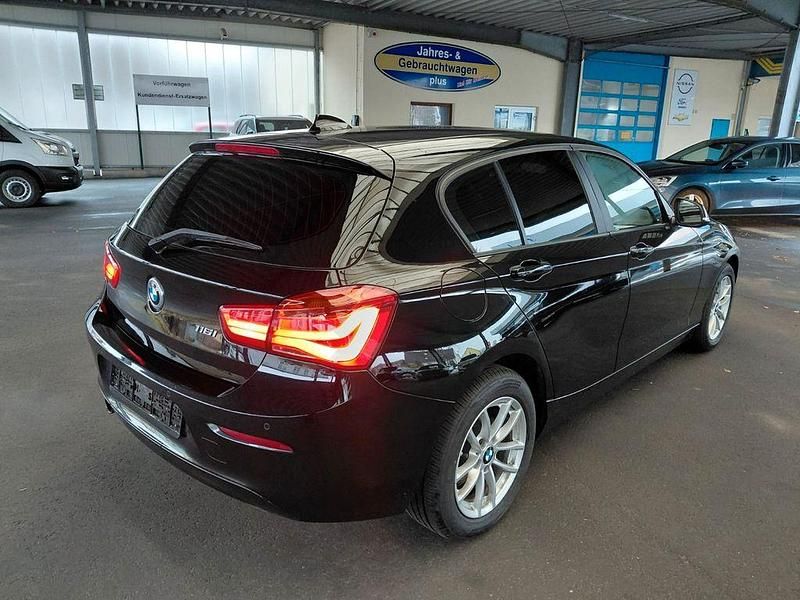 Gebraucht BMW 116 Advantage 109 PS (80 kW) 2016 Schwarz Kleinwagen