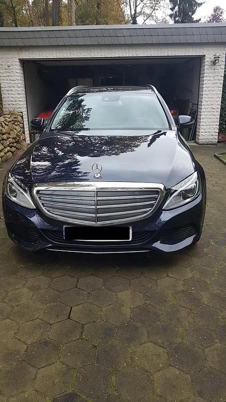 Blau Gebraucht 2015 Mercedes C400 Exclusive Kombi | 21.999 € (Fairer Preis) - Bild 1/4