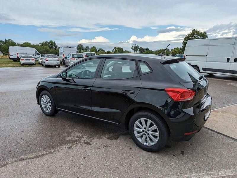 Gebraucht Seat Ibiza Style 80 PS (58 kW) 2024 Mitternachtsschwarz Kleinwagen