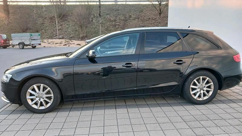 Gebraucht Audi A4 Ambition 204 PS (150 kW) 2013 Schwarz Kombi