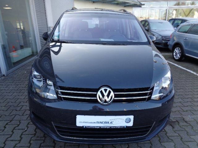 Gebraucht VW Sharan Comfortline 140 PS (102 kW) 2014 Grau Van / Kleinbus