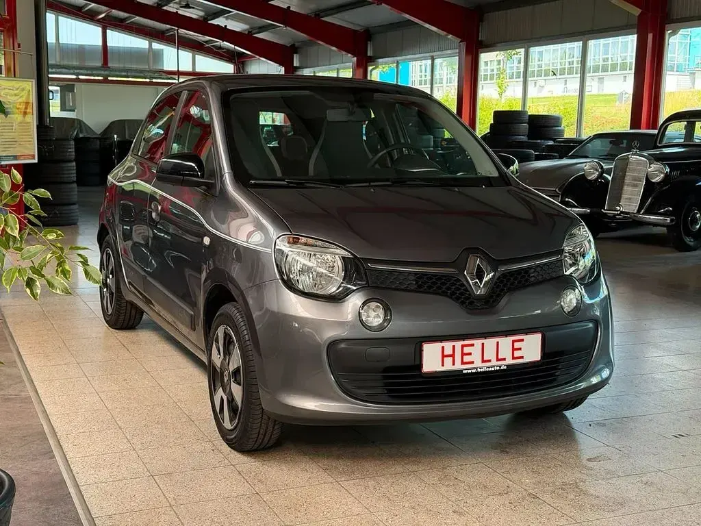 Gebraucht Renault Twingo LIMITED 69 PS (50 kW) 2017 Grau Kleinwagen