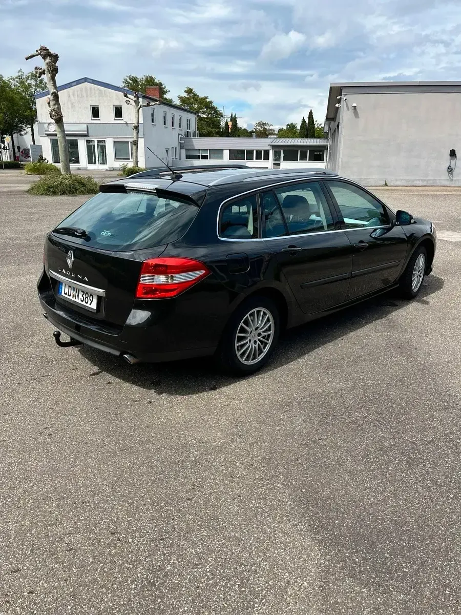 Gebraucht Renault Laguna III 150 PS (110 kW) 2008 Schwarz Kombi