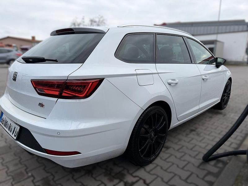 Gebraucht Seat Leon ST FR 150 PS (110 kW) 2018 Weiß Kombi