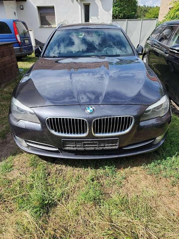 Gebraucht 2011 BMW 535 Sport Line Kombi | 8.999 € (Fairer Preis) - Bild 1/4
