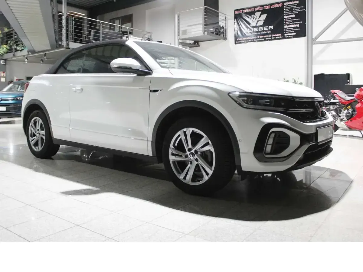 Gebraucht VW T-Roc Cabriolet R-line 150 PS (110 kW) 2025 Weiß Cabrio