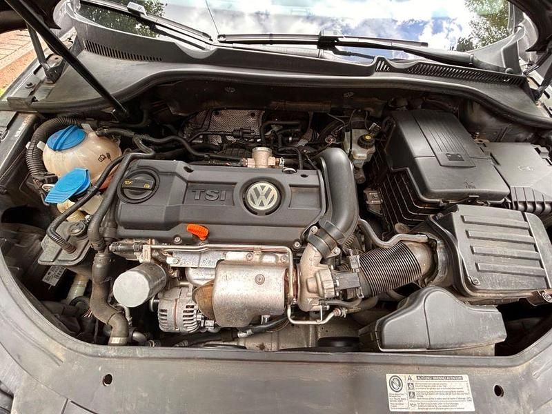 Braun Gebraucht 2011 VW Eos Cabrio | 6.600 € (Fairer Preis) - Bild 1/4
